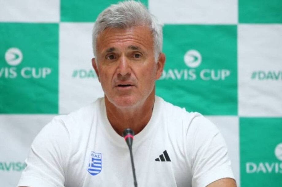 Απόστολος Τσιτσιπάς