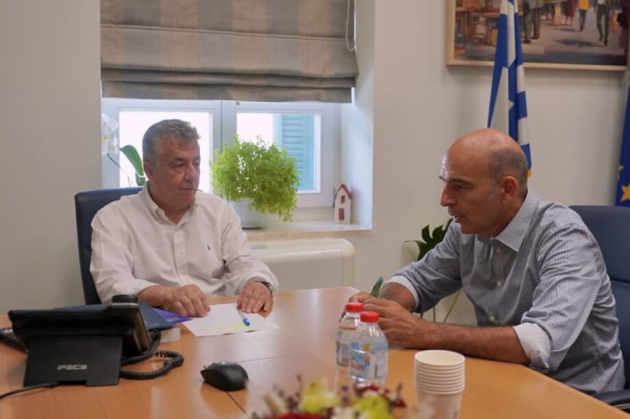 Σταυρος Αρναουτακης