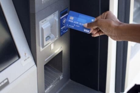 ATM κάρτα συναλλαγή τραπεζες