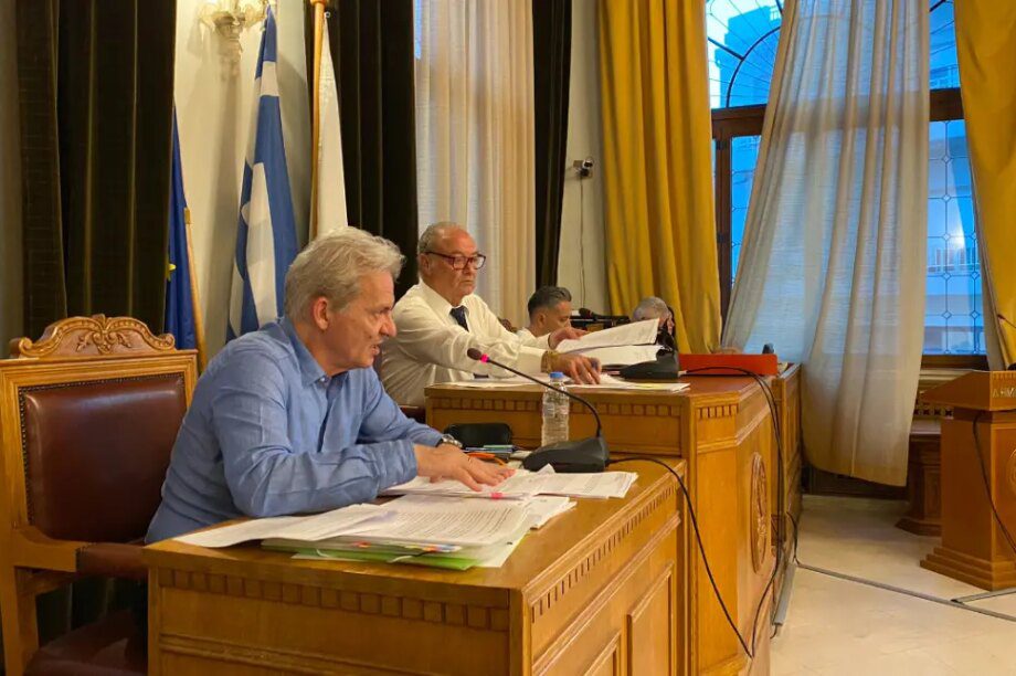 Δημοτικό Συμβούλιο