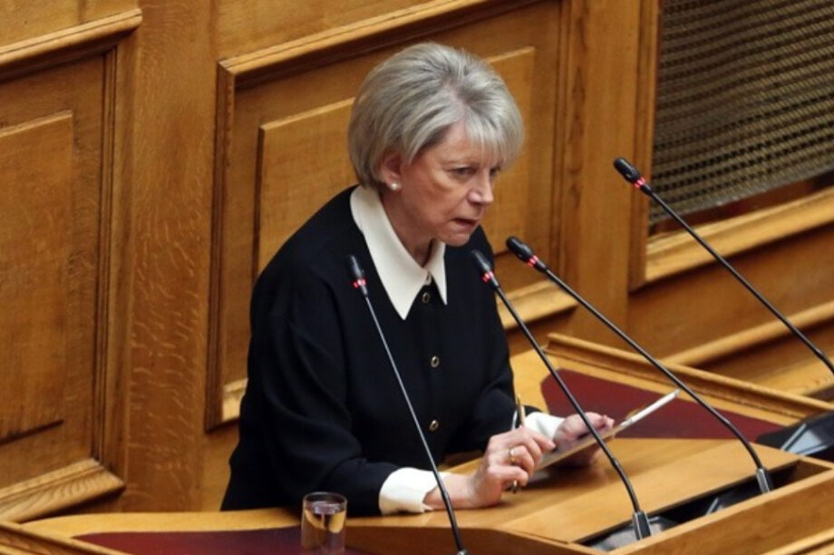 Έλενα Ακρίτα