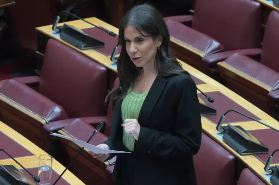 Ελένη Βατσινά