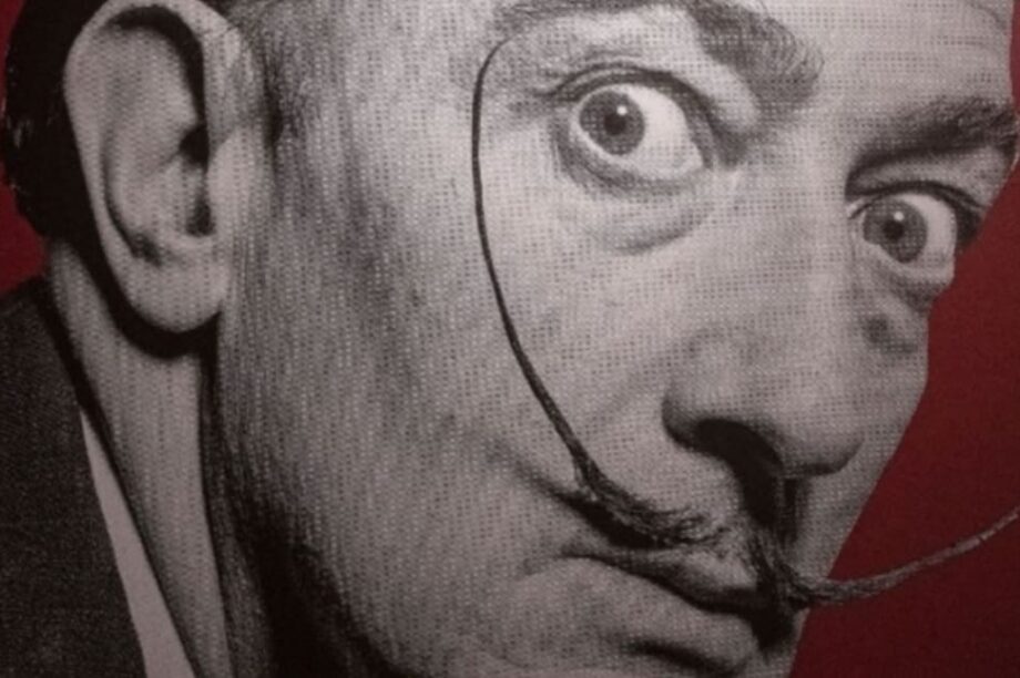 Συλλογή με λιθογραφίες του Σαλβαδόρ Νταλί βρέθηκαν ξεχασμένες σε γκαράζ του Λονδίνου