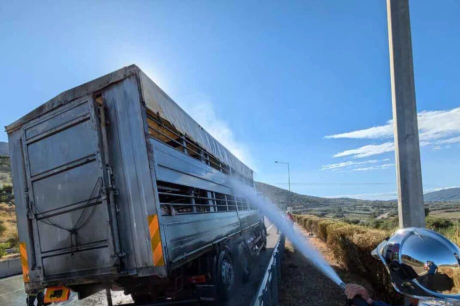 φωτιά φορτηγό
