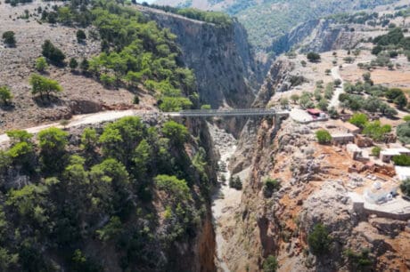 Γέφυρα Αράδαινας