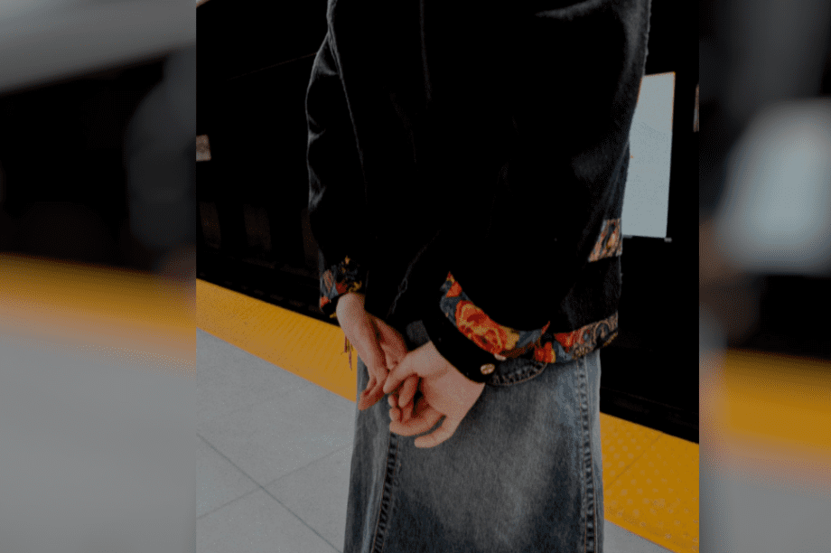 γυναικα χειροπεδες