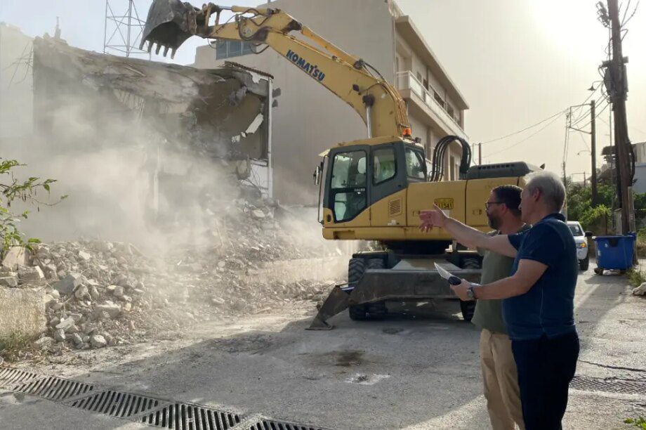 Καλοκαιρινός Σισαμάκης