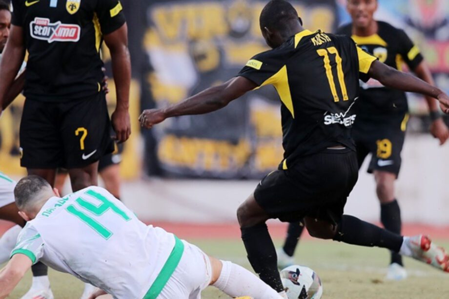 Λεβαδειακός ΑΕΚ