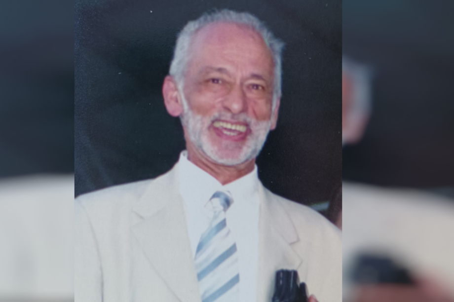 λουκας παπανικας