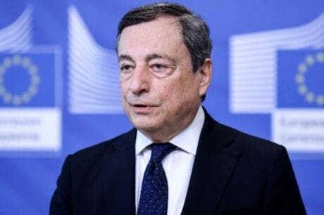 Μάριο Ντράγκι