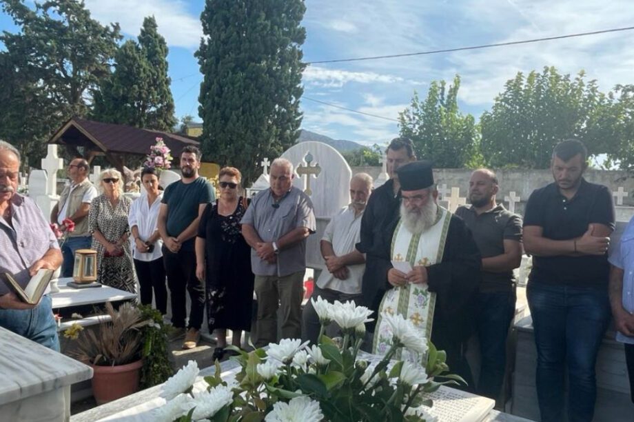 μνημόσυνο Παλαιόχωρα