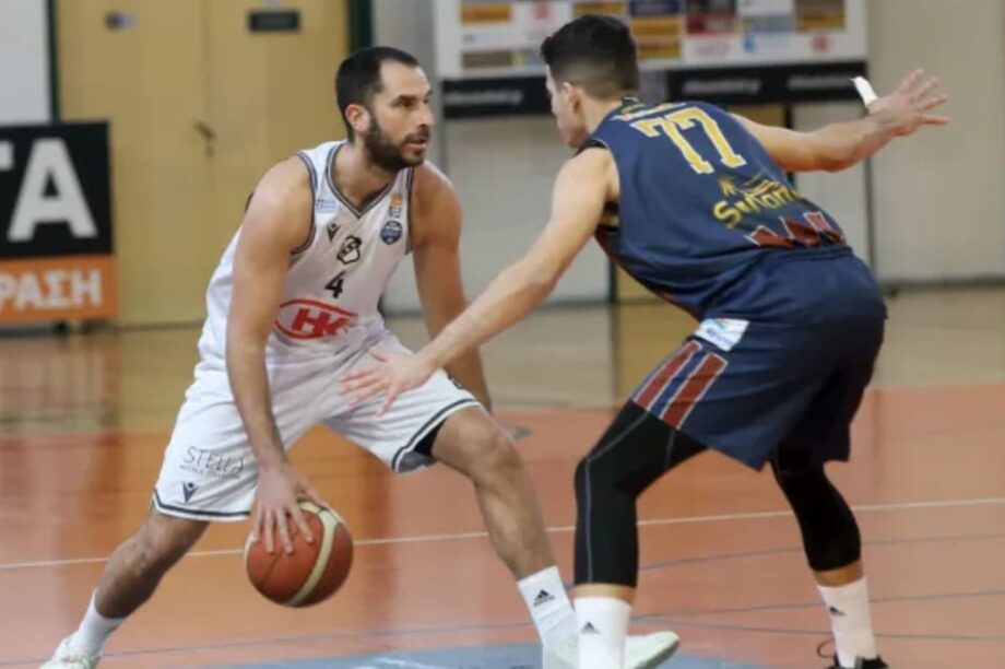 Νίκος Μποχωρίδης