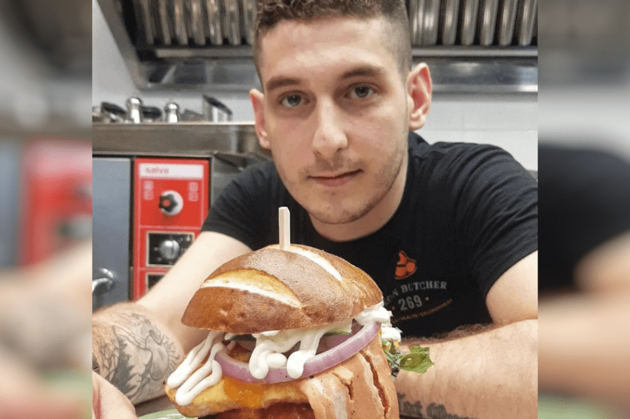 Πάνος Μαγουλάς