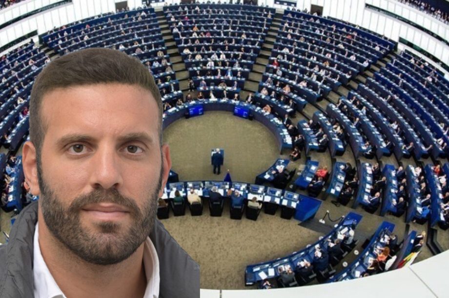 Νίκος Παππάς