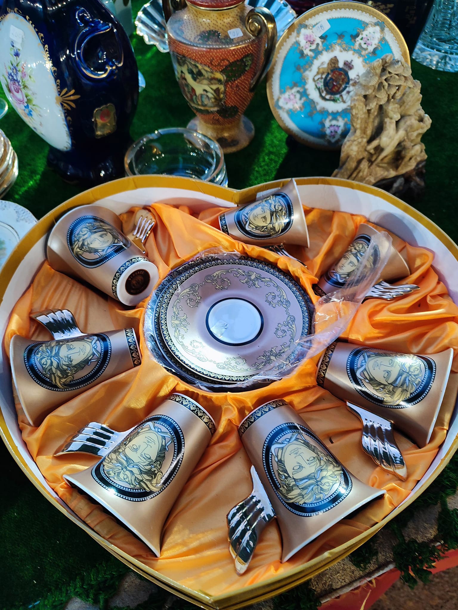 φιλανθρωπικό παζάρι