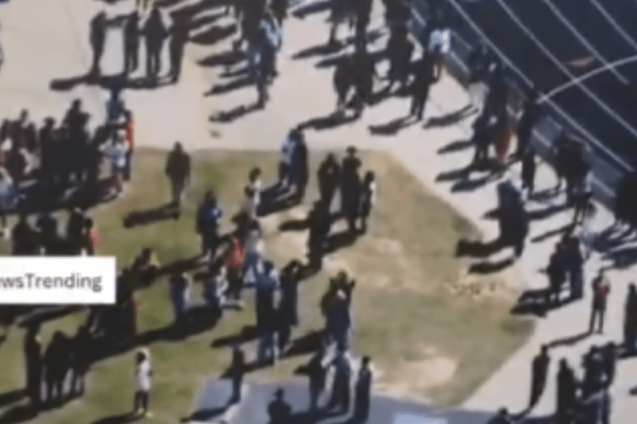 πυροβολισμοί