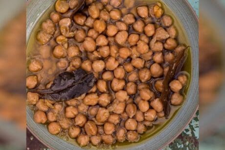 Ρεβυθαδα