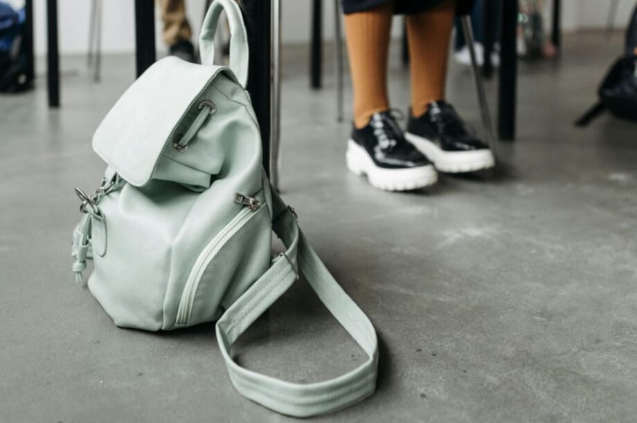 σχολική τσάντα