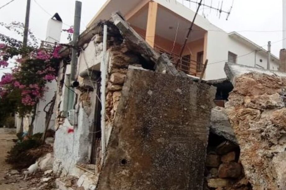 φονικος σεισμος