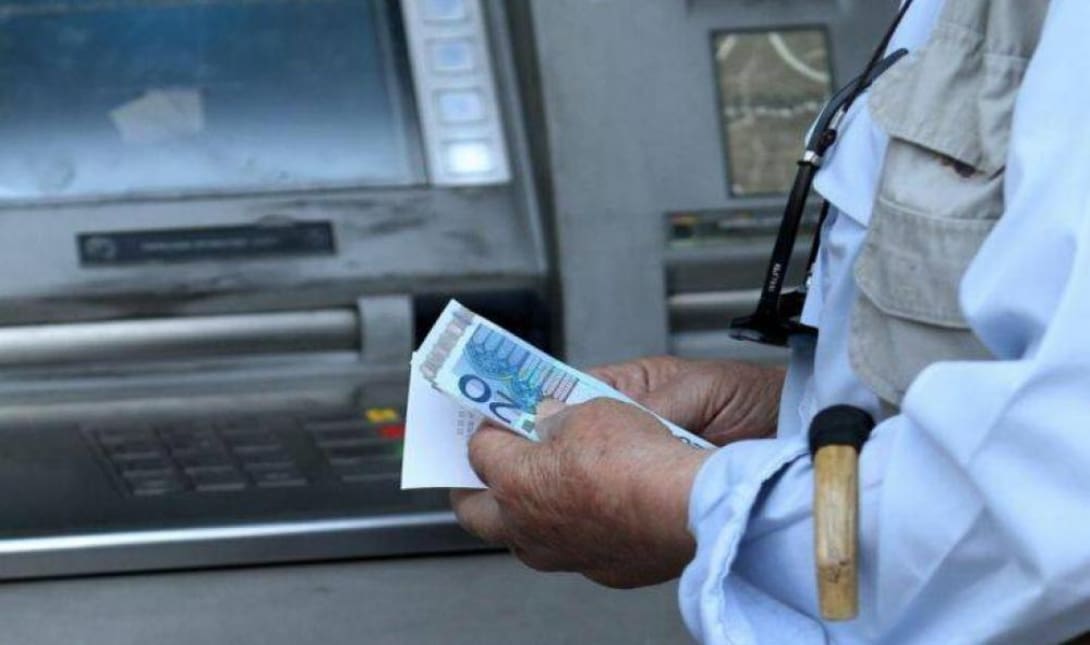 συντάξεις Απριλίου