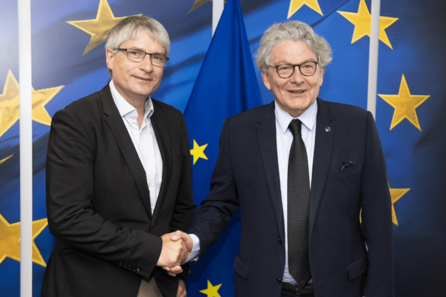 Τιερί Μπρέτον