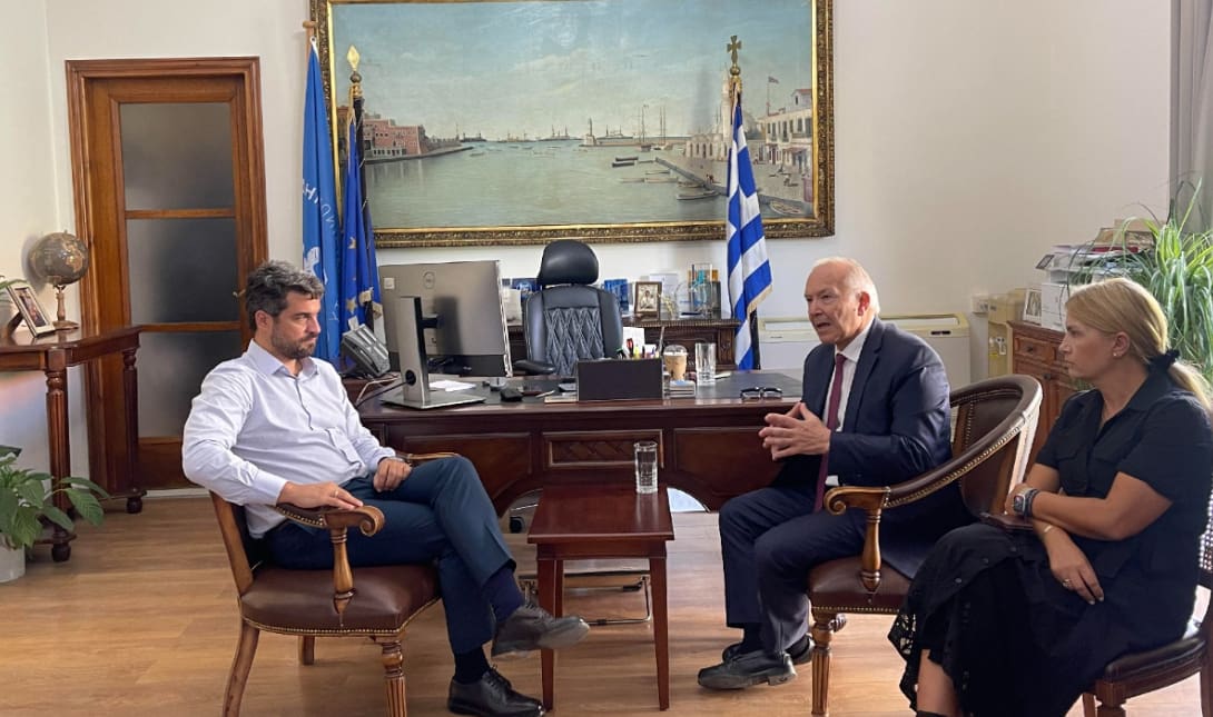 Στο Δημαρχείο Χανίων ο Υφυπουργός Ναυτιλίας και Νησιωτικής Πολιτικής, Στέφανος Γκίκας