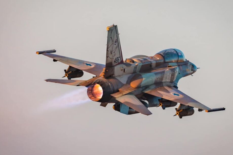 Το Ισραήλ εξαπέλυσε αεροπορικές επιδρομές εναντίον στόχων της Χεζμπολάχ