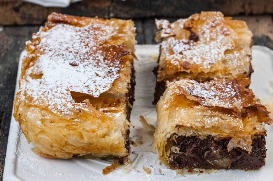 Μπουγάτσα με σοκολάτα