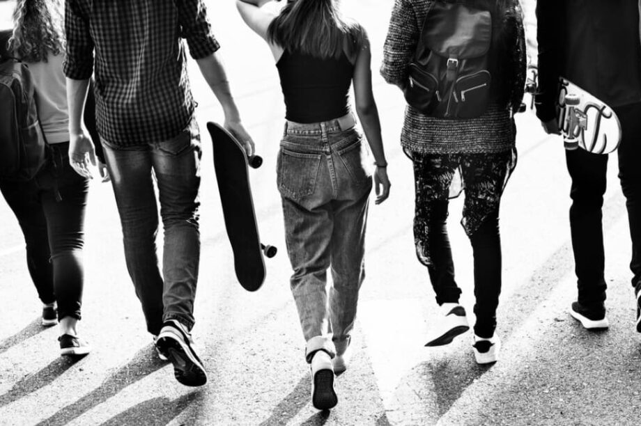 εφηβεία έφηβοι νέοι