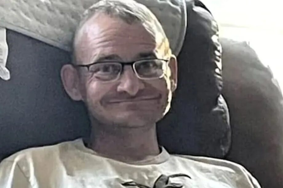 εγκεφαλικά νεκρός