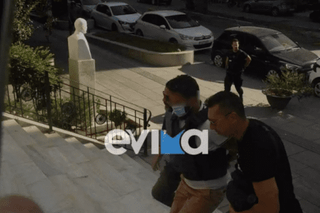 εισαγγελέας