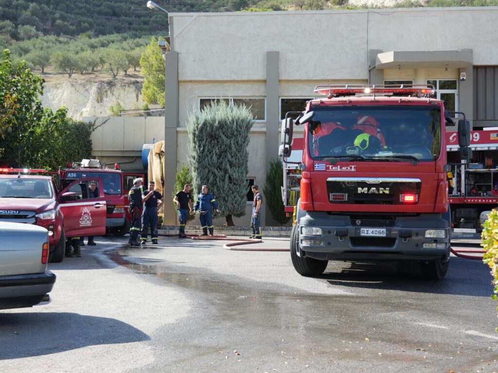 Πυροσβεστική φωτιά