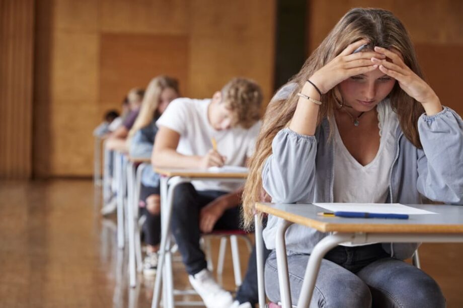 μαθητές εξετάσεις