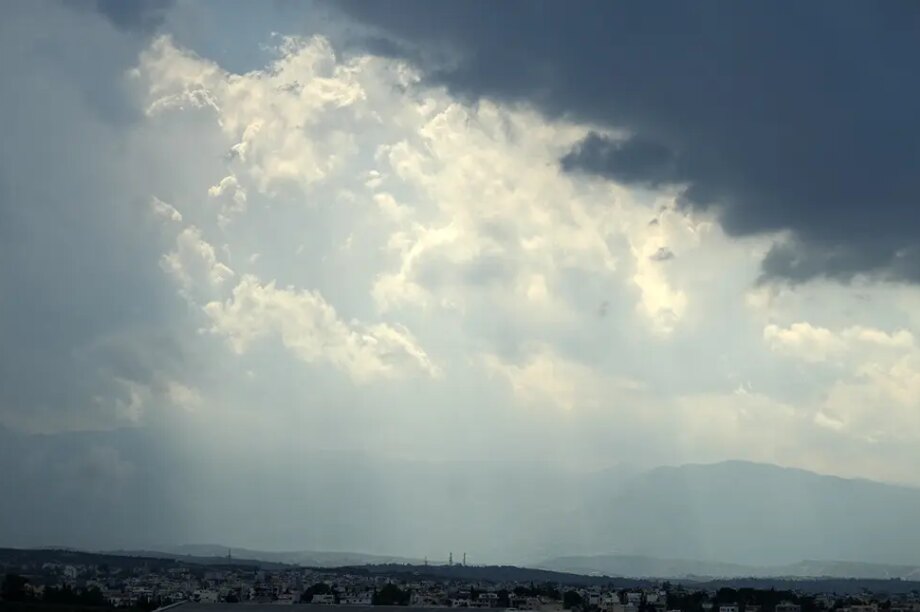 καιρός σύννεφα