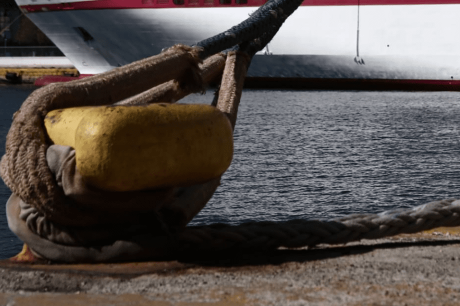 λιμανι απεργία