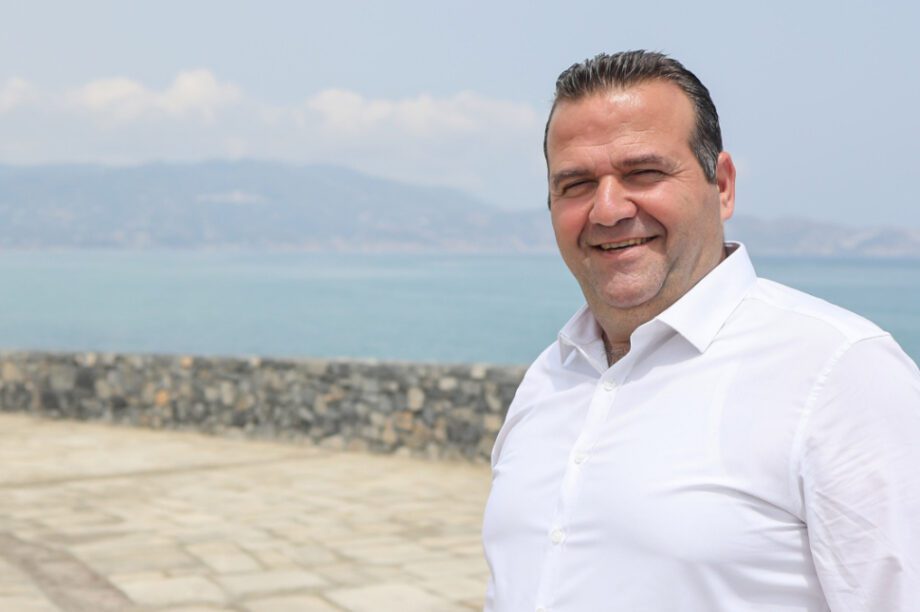 Πιτσικάκης