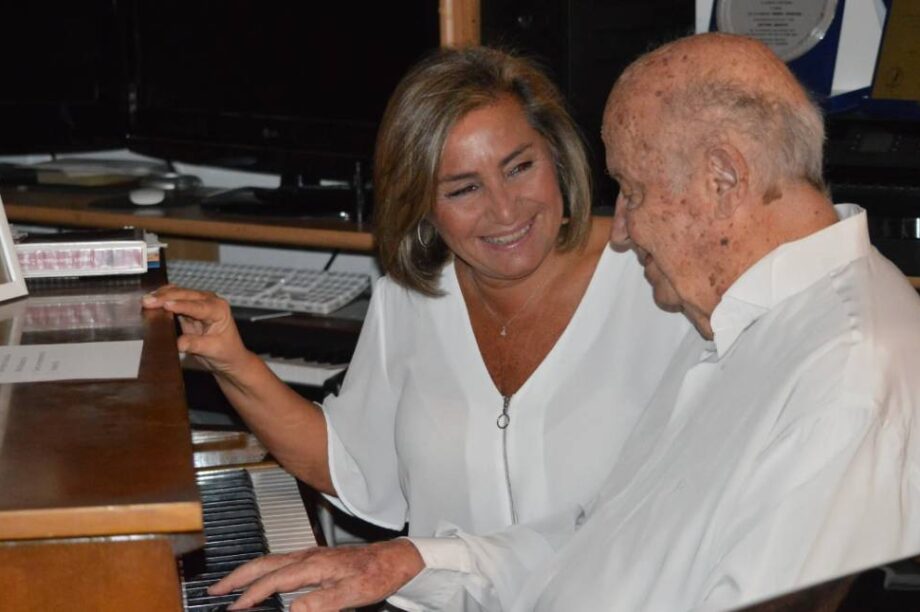 Μίμης Πλέσσας