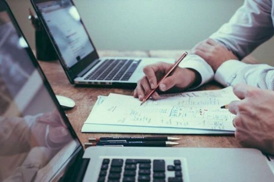 πόθεν έσχες