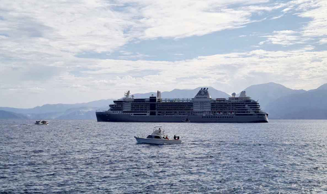 κρουαζιερόπλοιο Silver Ray Άγιος Νικόλαος