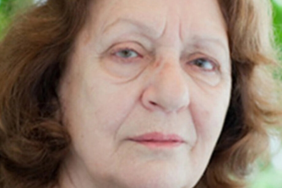 Αλέκα Τουμαζάτου