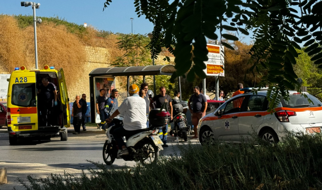 τροχαίο καινούργια πόρτα