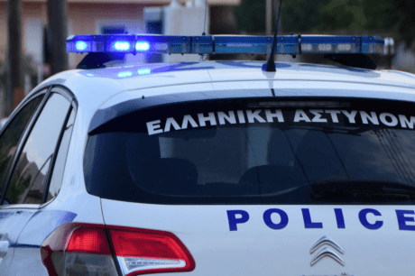 αστυνομία περιπολικό φάρος αναμμένος ΕΛΑΣ