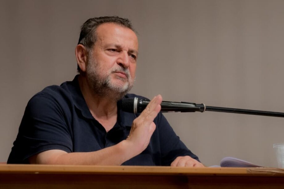 Βασιλης Κεγκερογλου