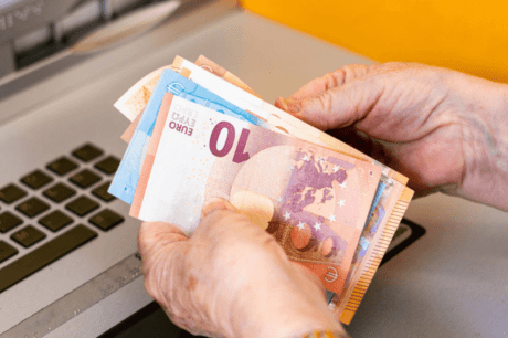 Χρήματα Καταθέσεις Ευρώ