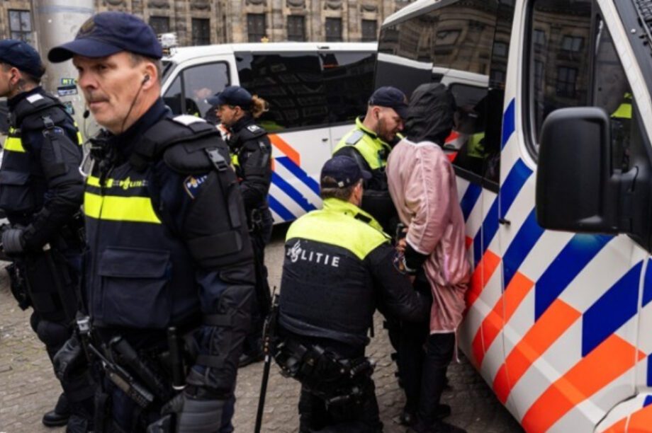 Επεισόδια Άμστερνταμ