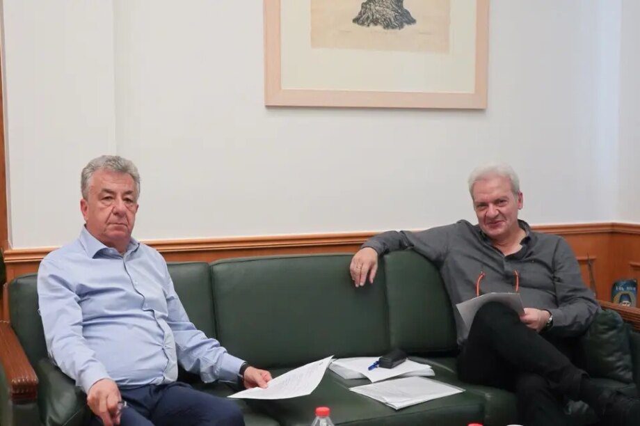 καλοκαιρινός αρναουτάκης