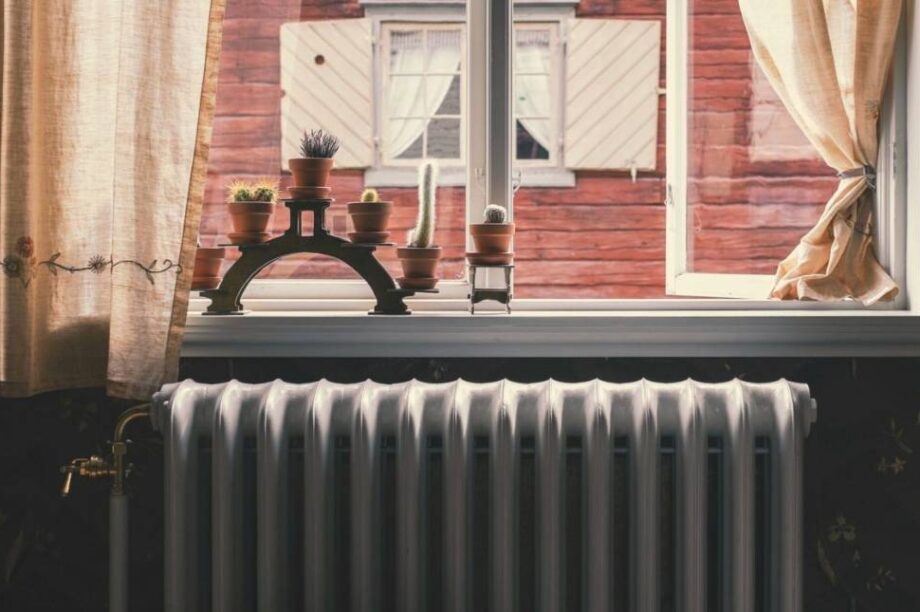 καλοριφερ θερμανση ζεστη ώρα