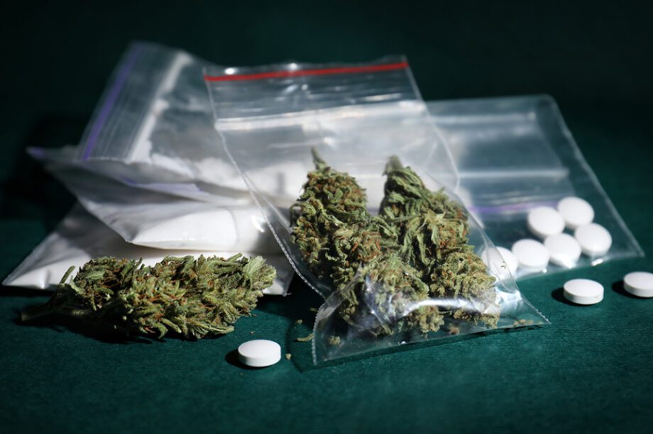 κάνναβη κόκα