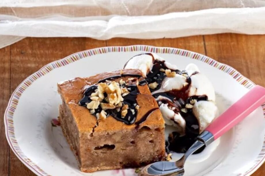 Καρυδόπιτα