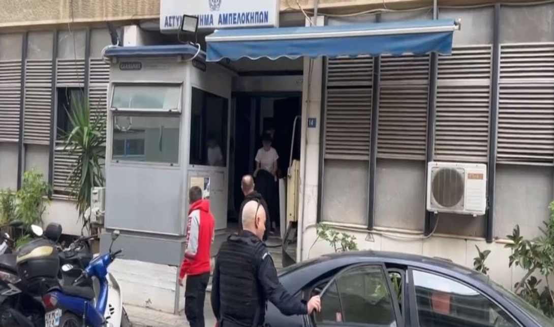 Μουρτζούκου